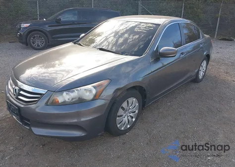 2012 Honda Accord 2.4 Lx из США, поврежденный, VIN 1HGCP2F32CA244111